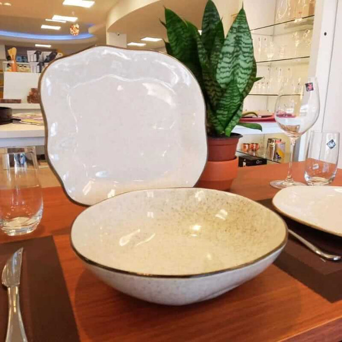 travessa e saladeira branca moderna